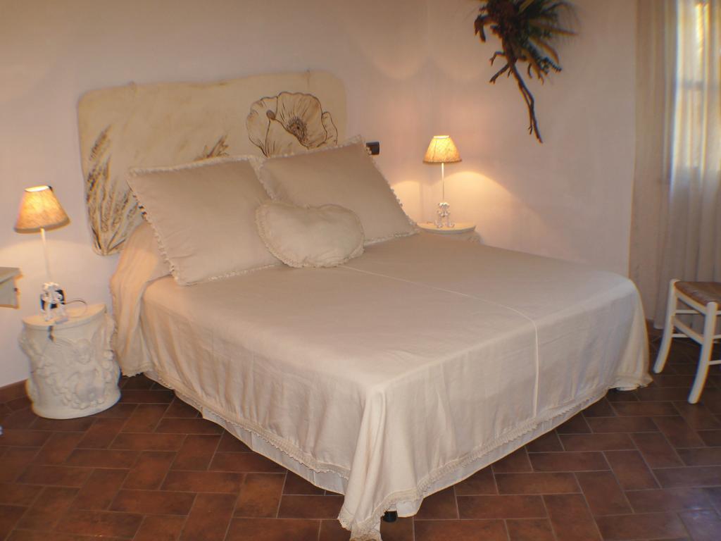 Il Casolare Val Di Mare Daire Riparbella Oda fotoğraf